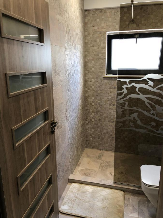 Апартаменты By The Sea Ap. 9 Нэводари Экстерьер фото