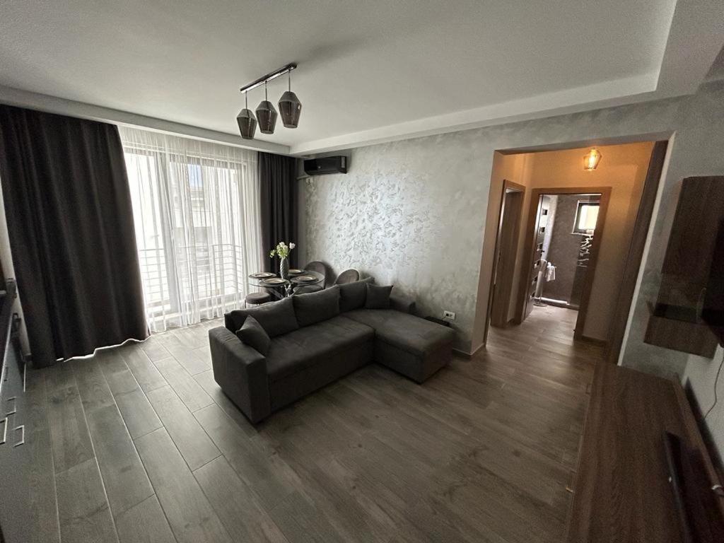 Апартаменты By The Sea Ap. 9 Нэводари Экстерьер фото